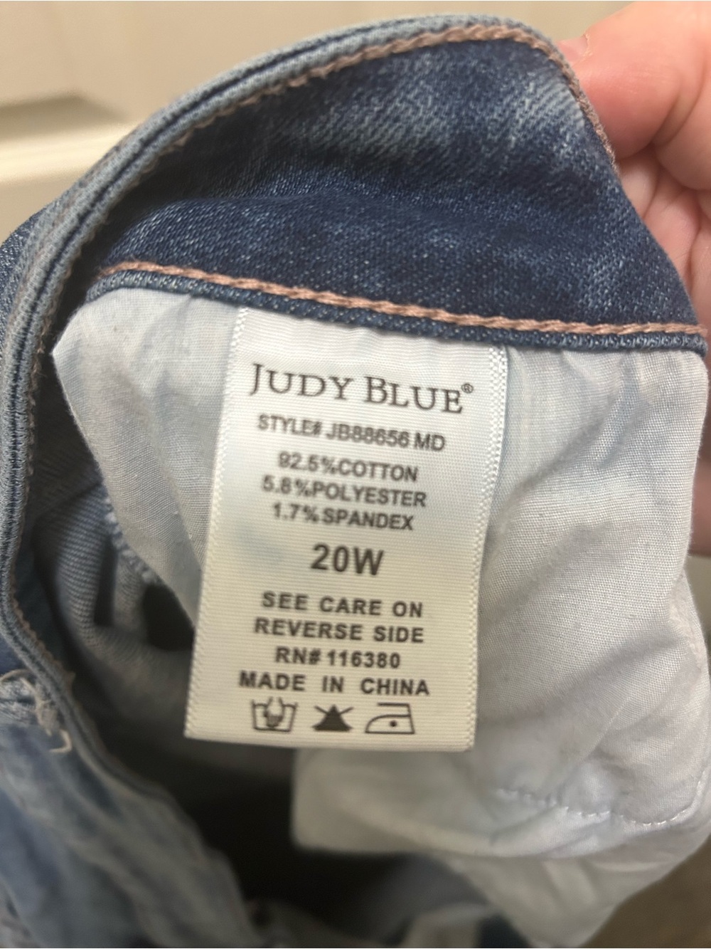 Judy Blue Medium Blue Women's Jeans - Picture 8 of 8